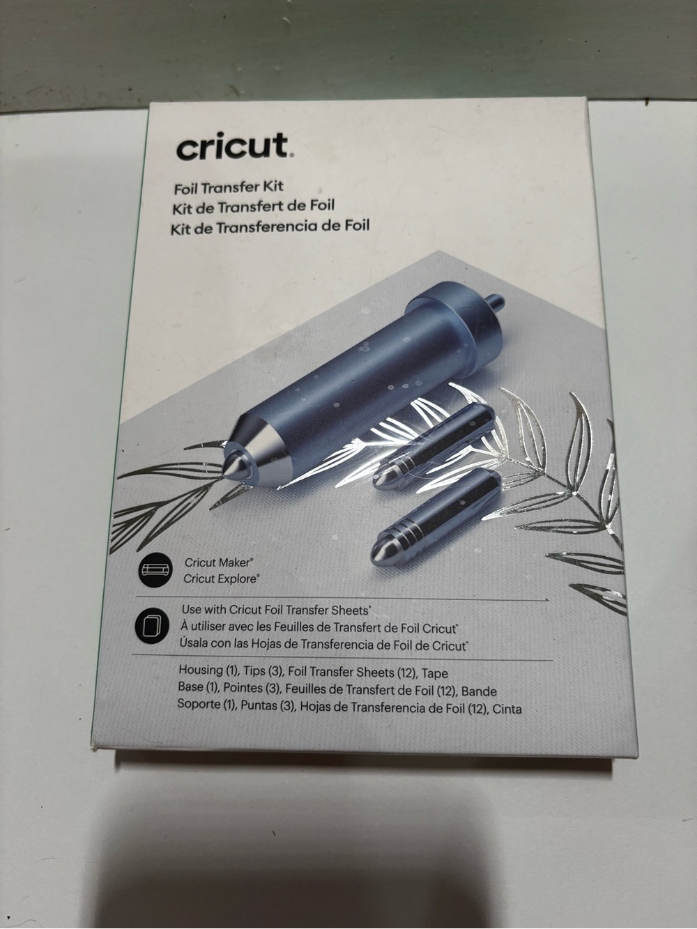 Cricut Foil Transfer Kit in White and Silver Packaging